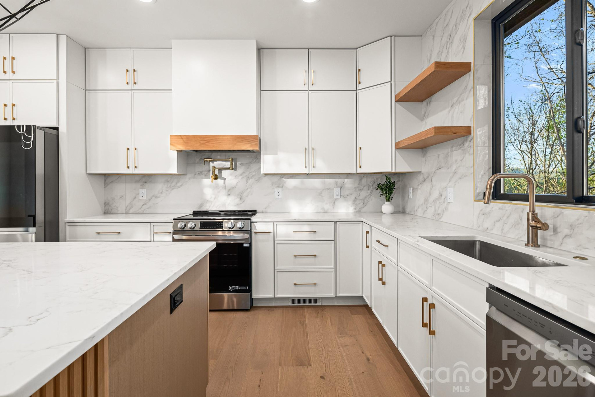 28 Lauren Lane #19 - Photo 11