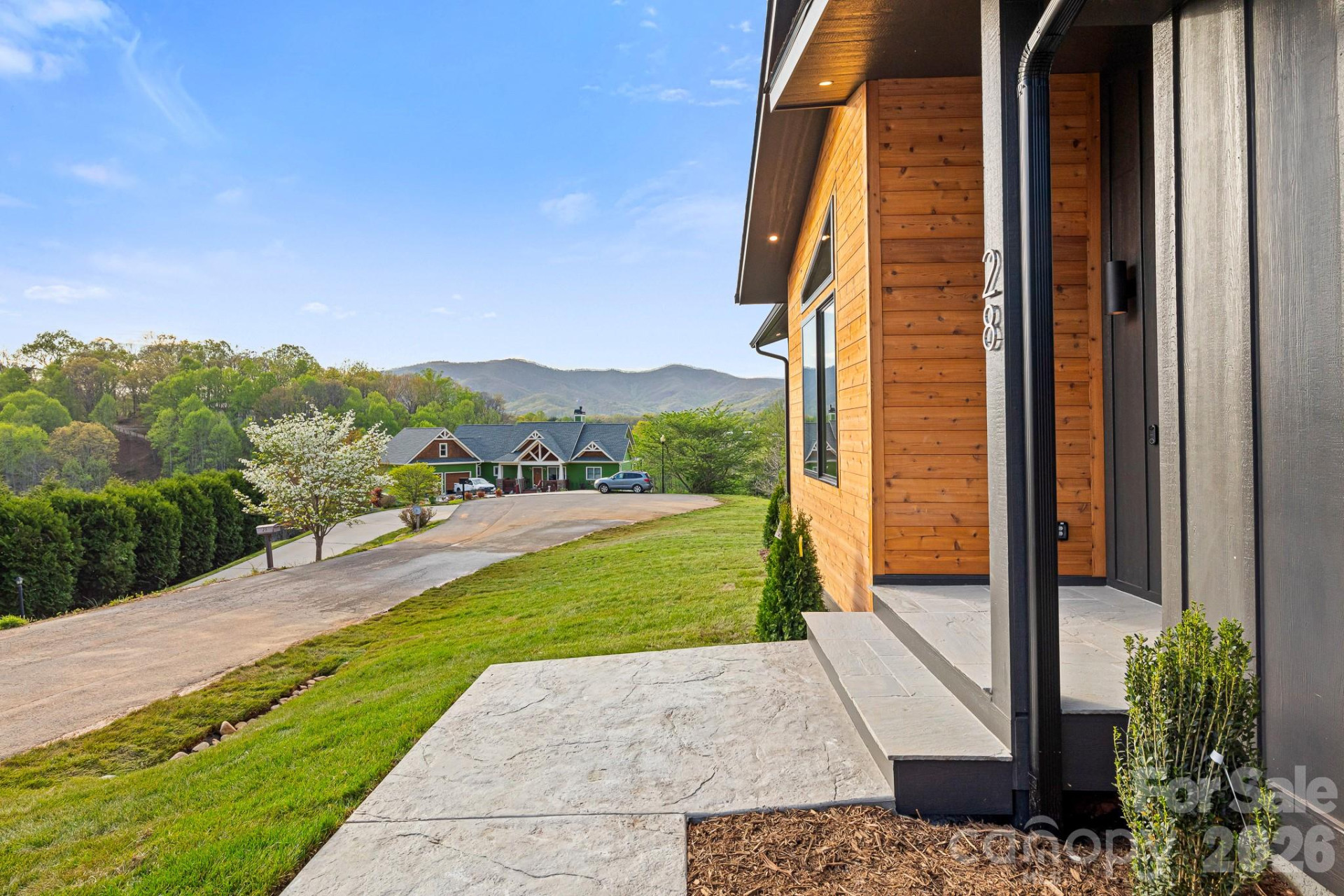 28 Lauren Lane #19 - Photo 4