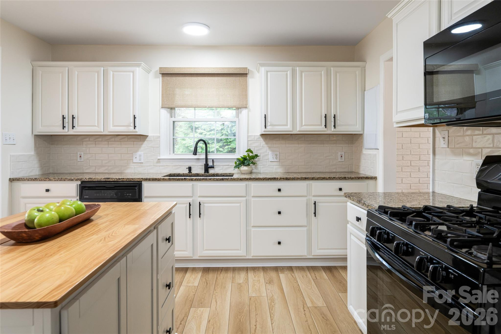 20 Pinehurst Road - Photo 16