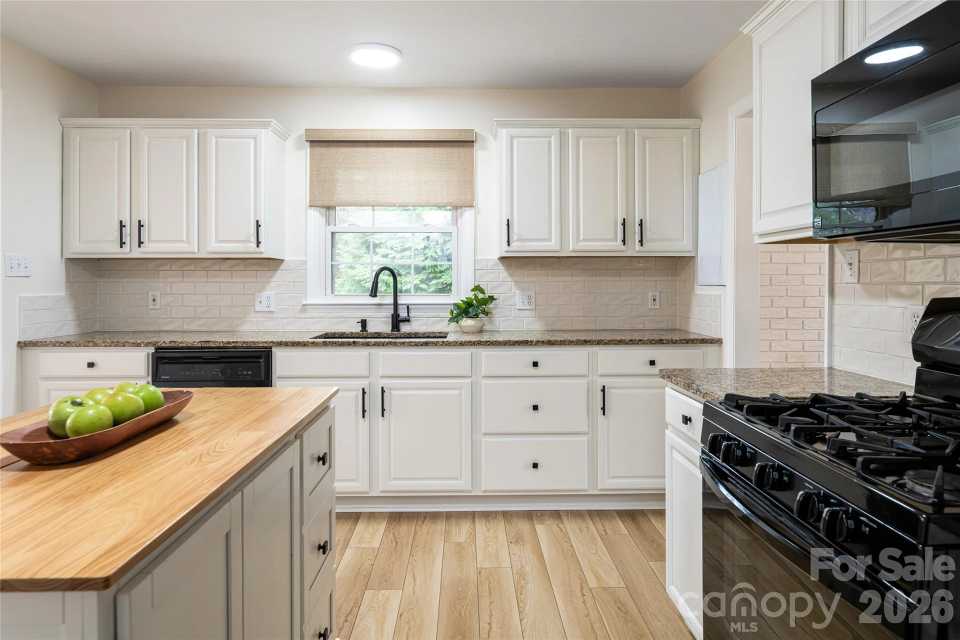 20 Pinehurst Road - Photo 16