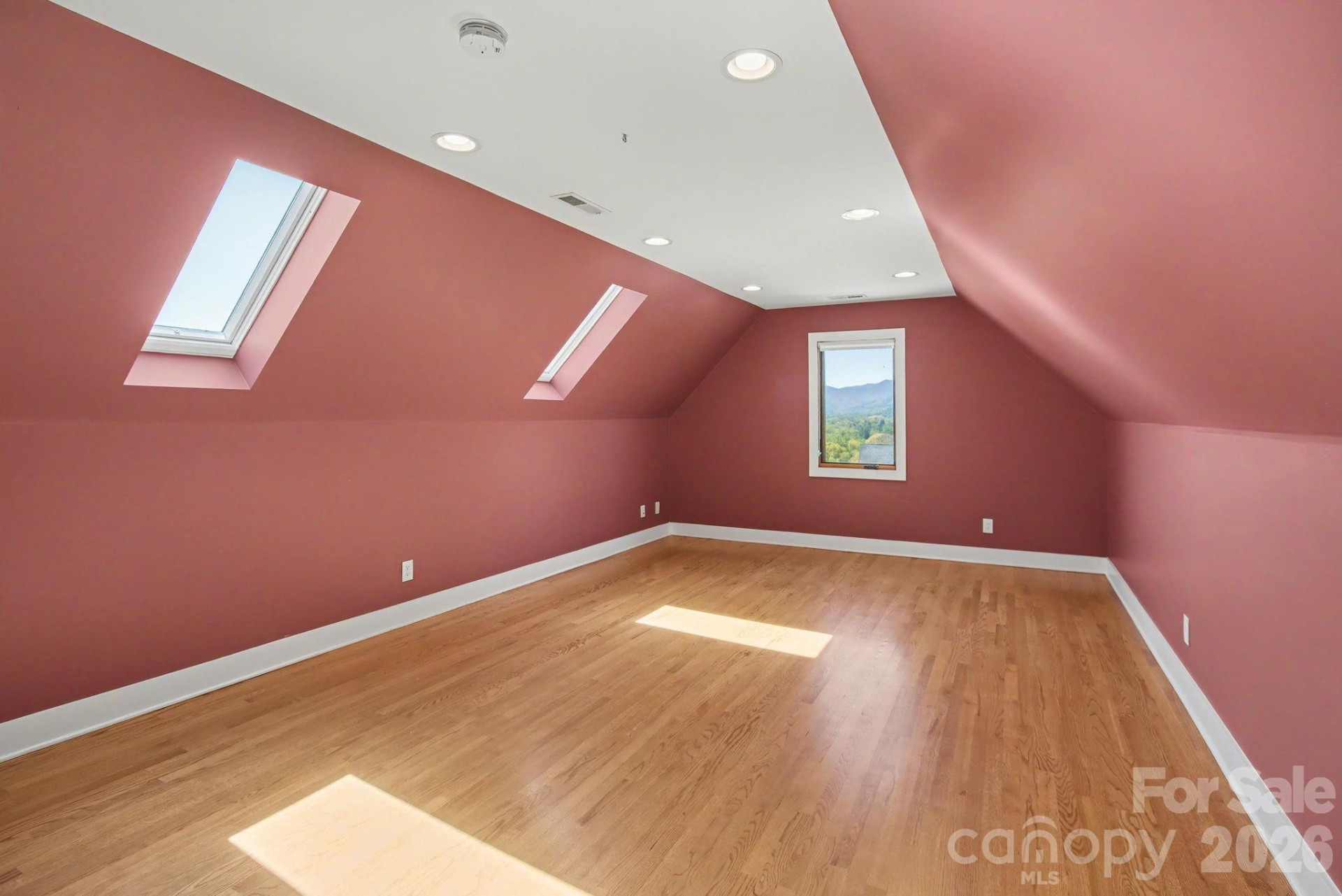 8 Nottingham Drive - Photo 55