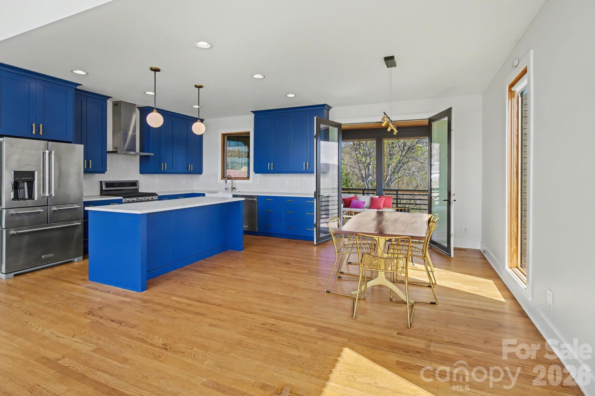 8 Nottingham Drive - Photo 4