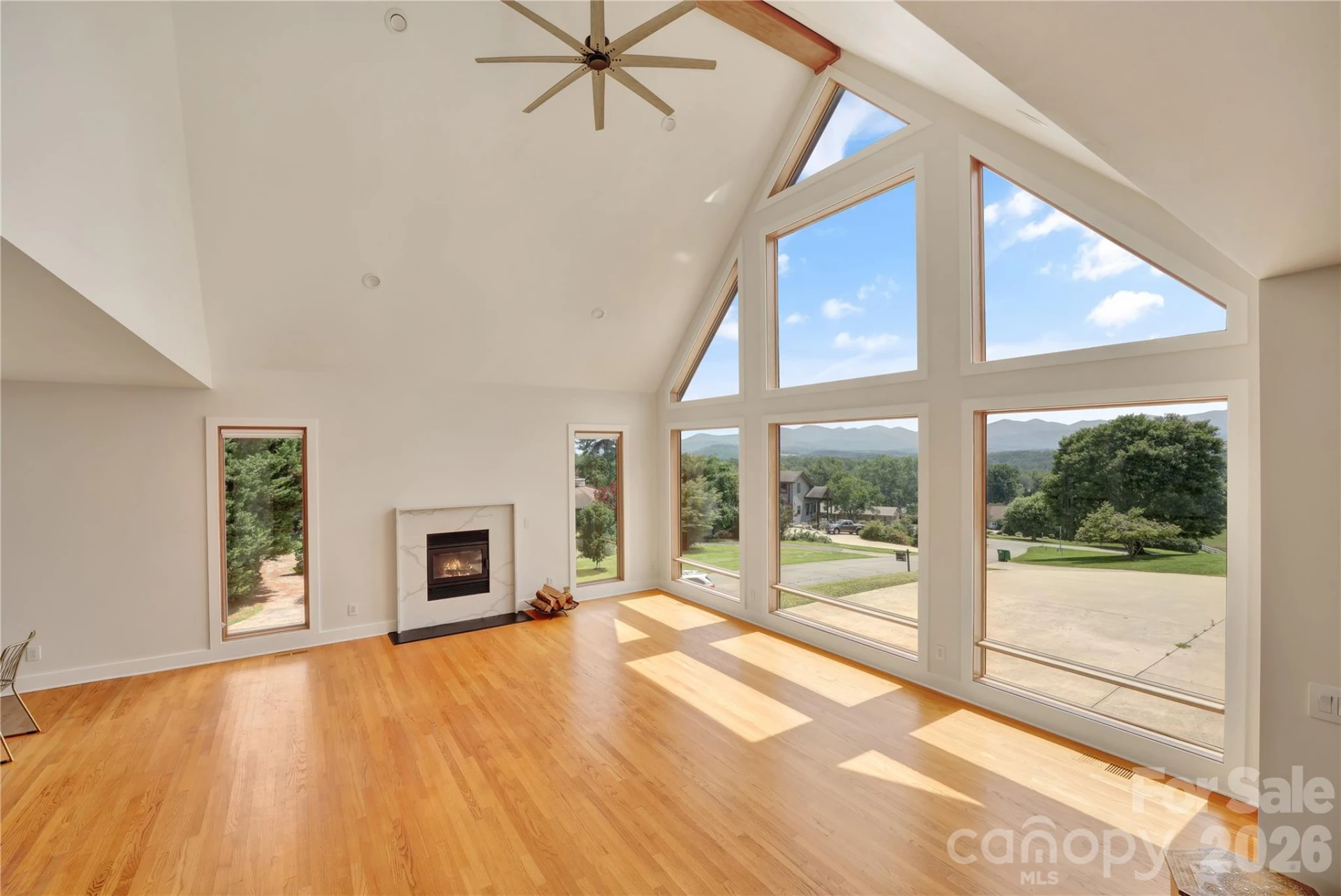 8 Nottingham Drive - Photo 5