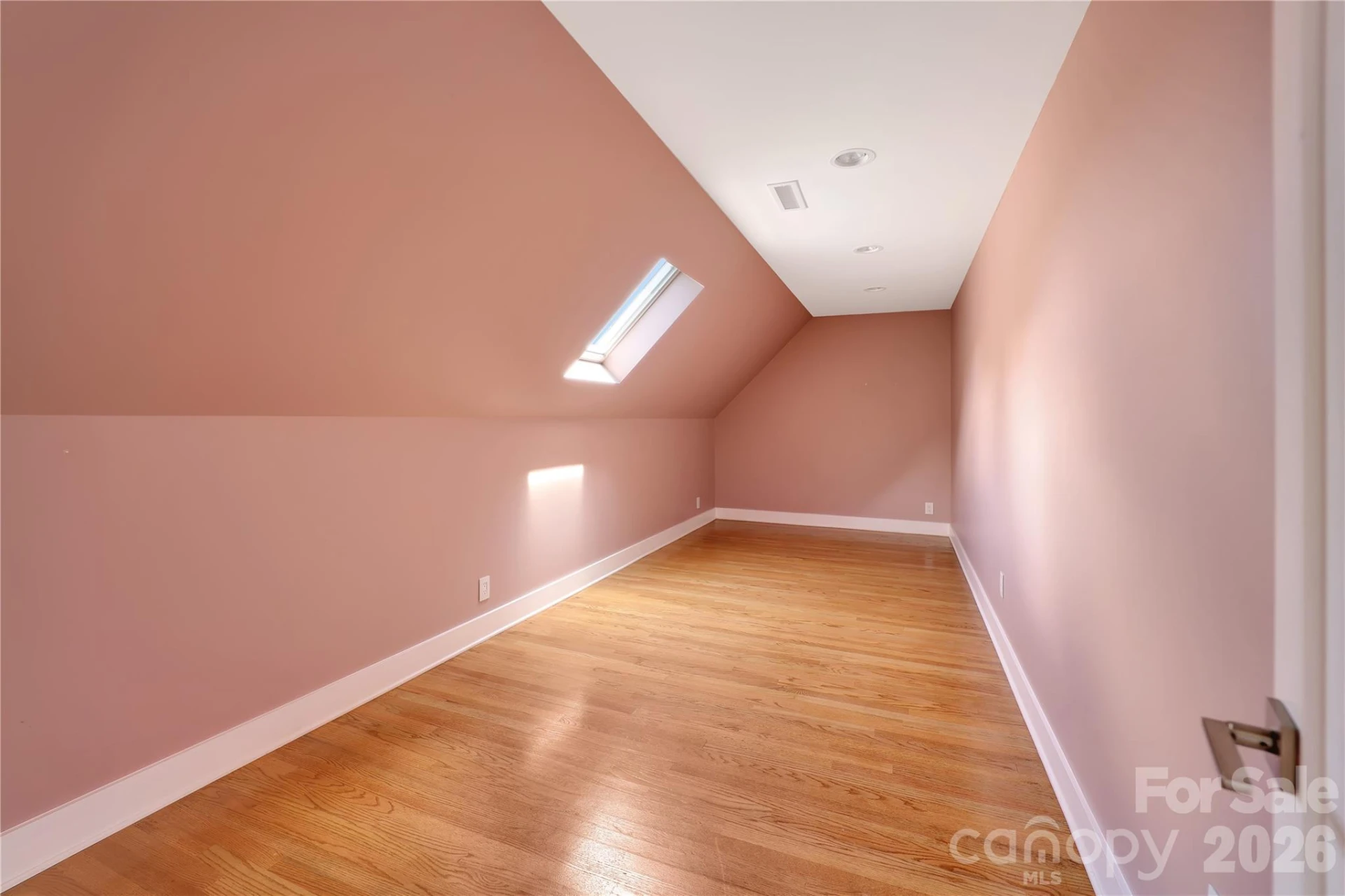 8 Nottingham Drive - Photo 20