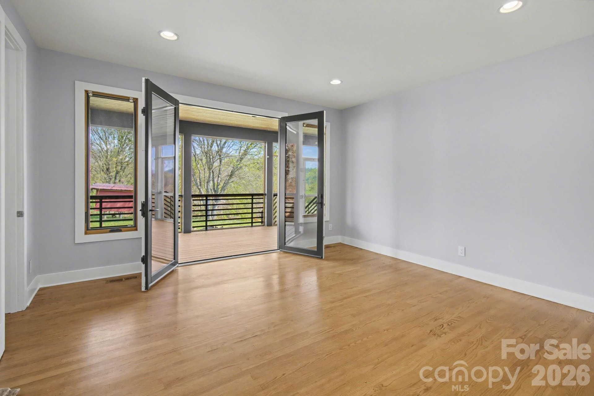 8 Nottingham Drive - Photo 8