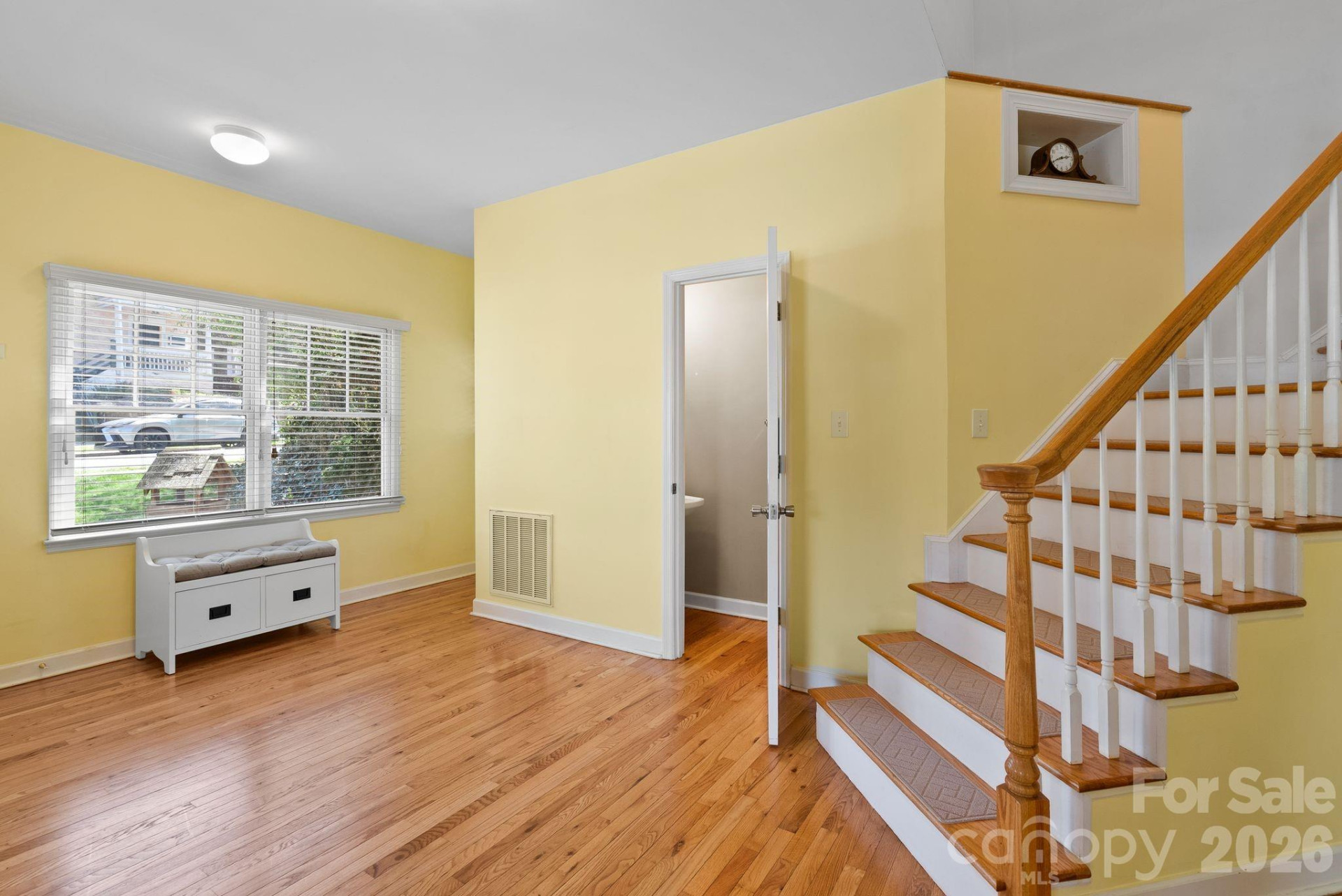 29 Elizabeth Street - Photo 12