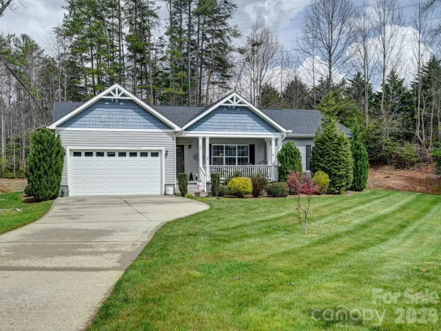 241 West Sunset Ridge Drive, Etowah, NC, 28729