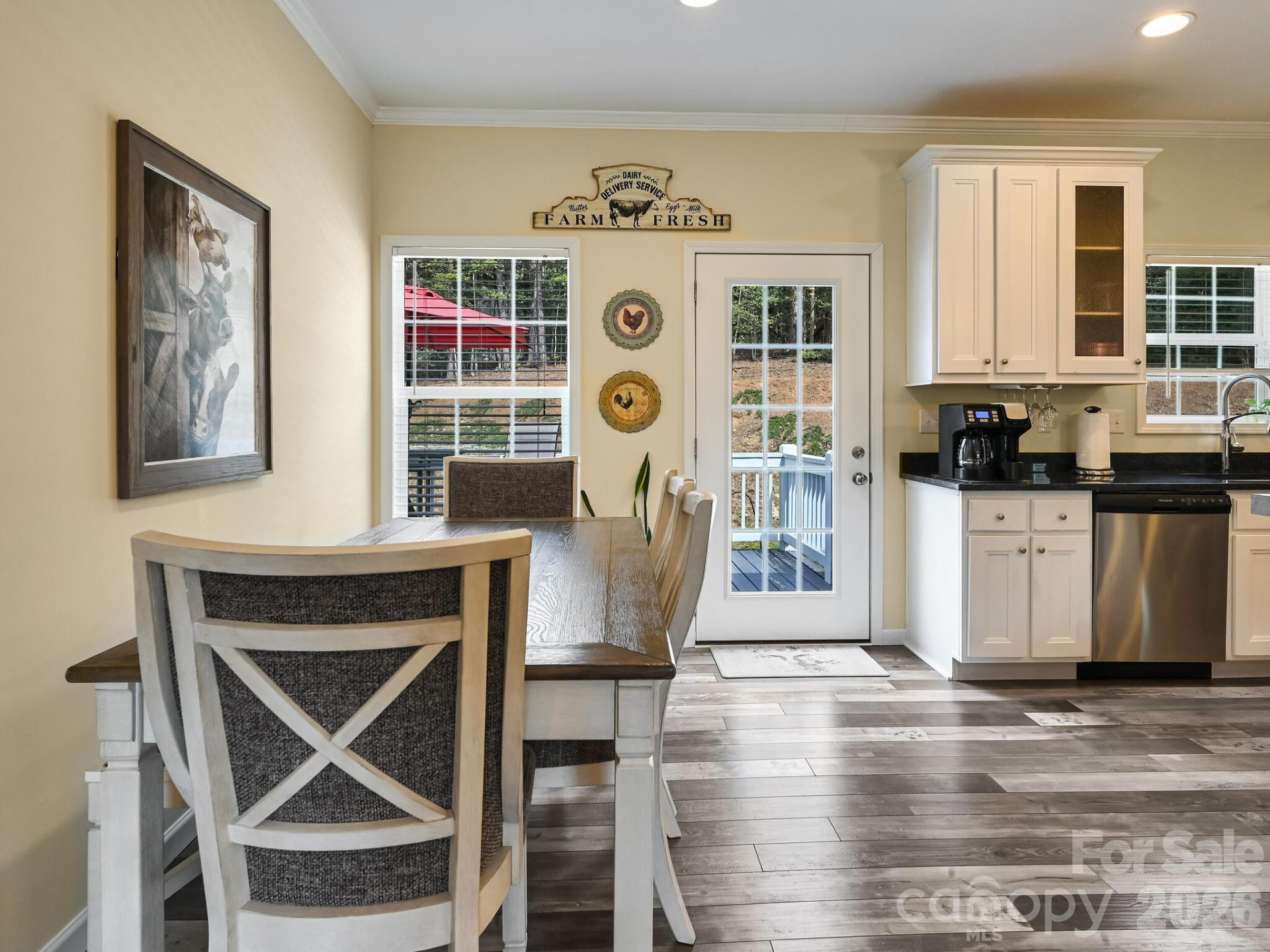 241 West Sunset Ridge Drive - Photo 11