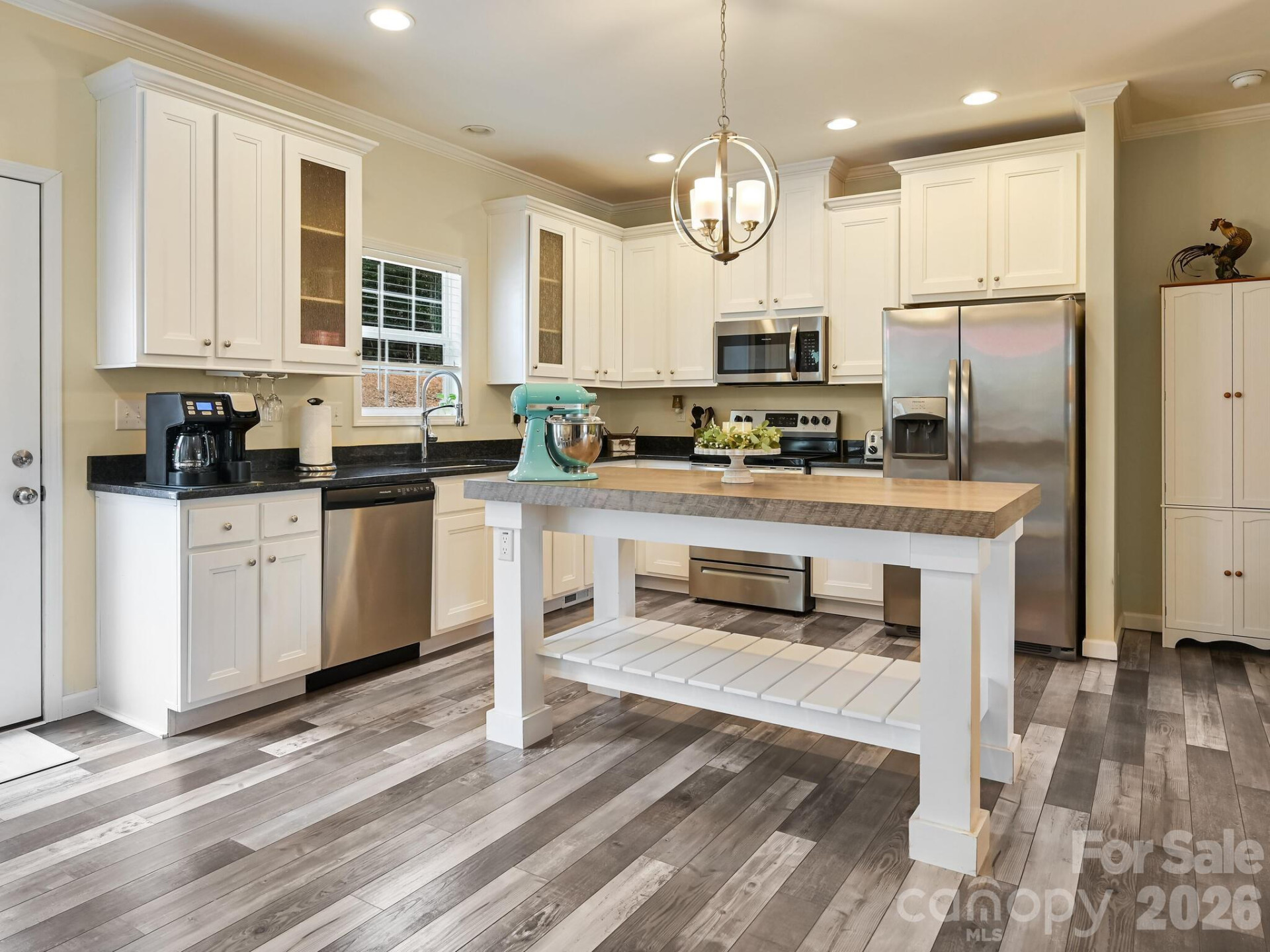 241 West Sunset Ridge Drive - Photo 13