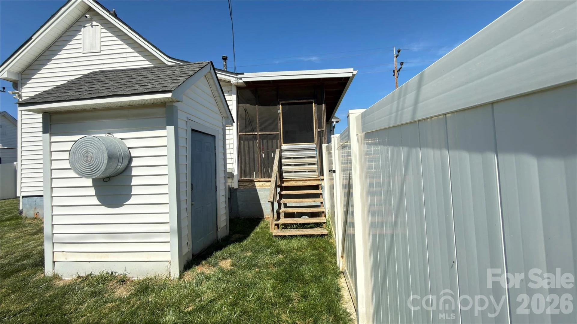 714 Brook Street - Photo 19