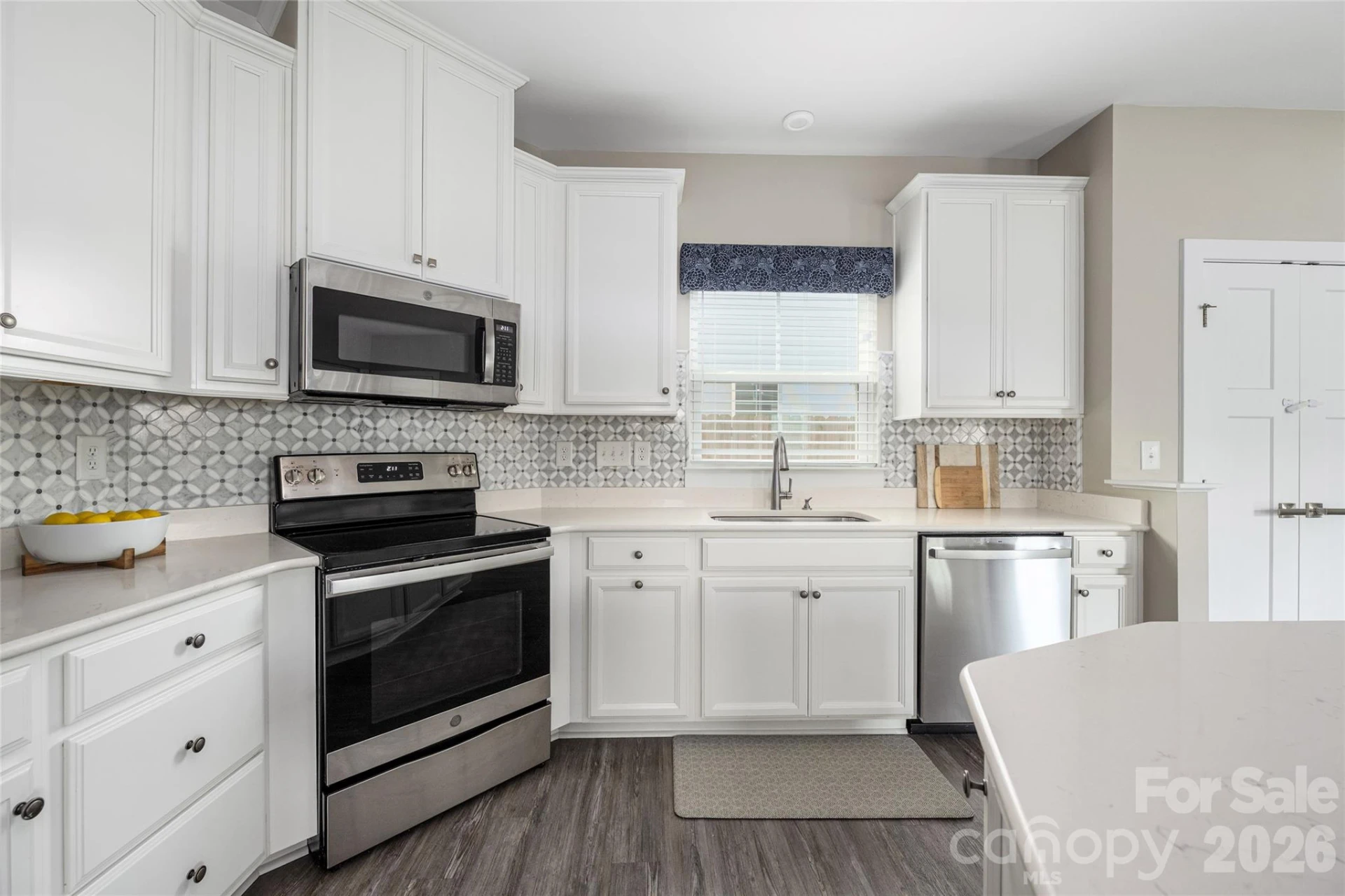 14953 Holbrooks Road - Photo 13
