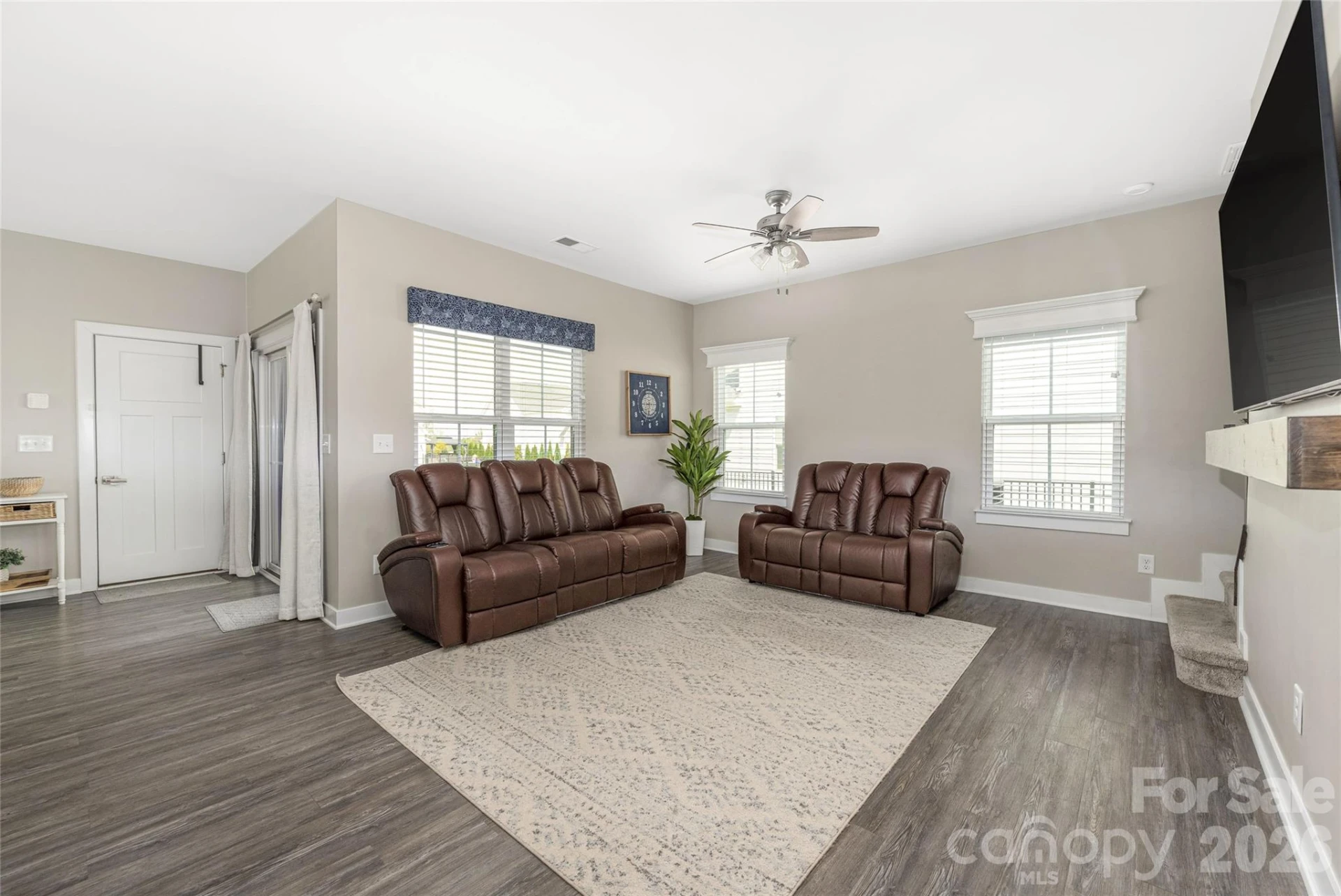 14953 Holbrooks Road - Photo 17
