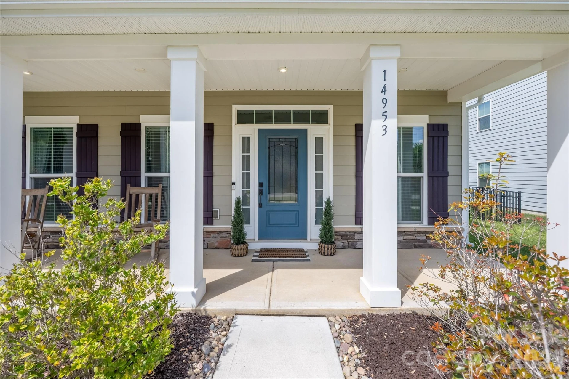 14953 Holbrooks Road - Photo 4