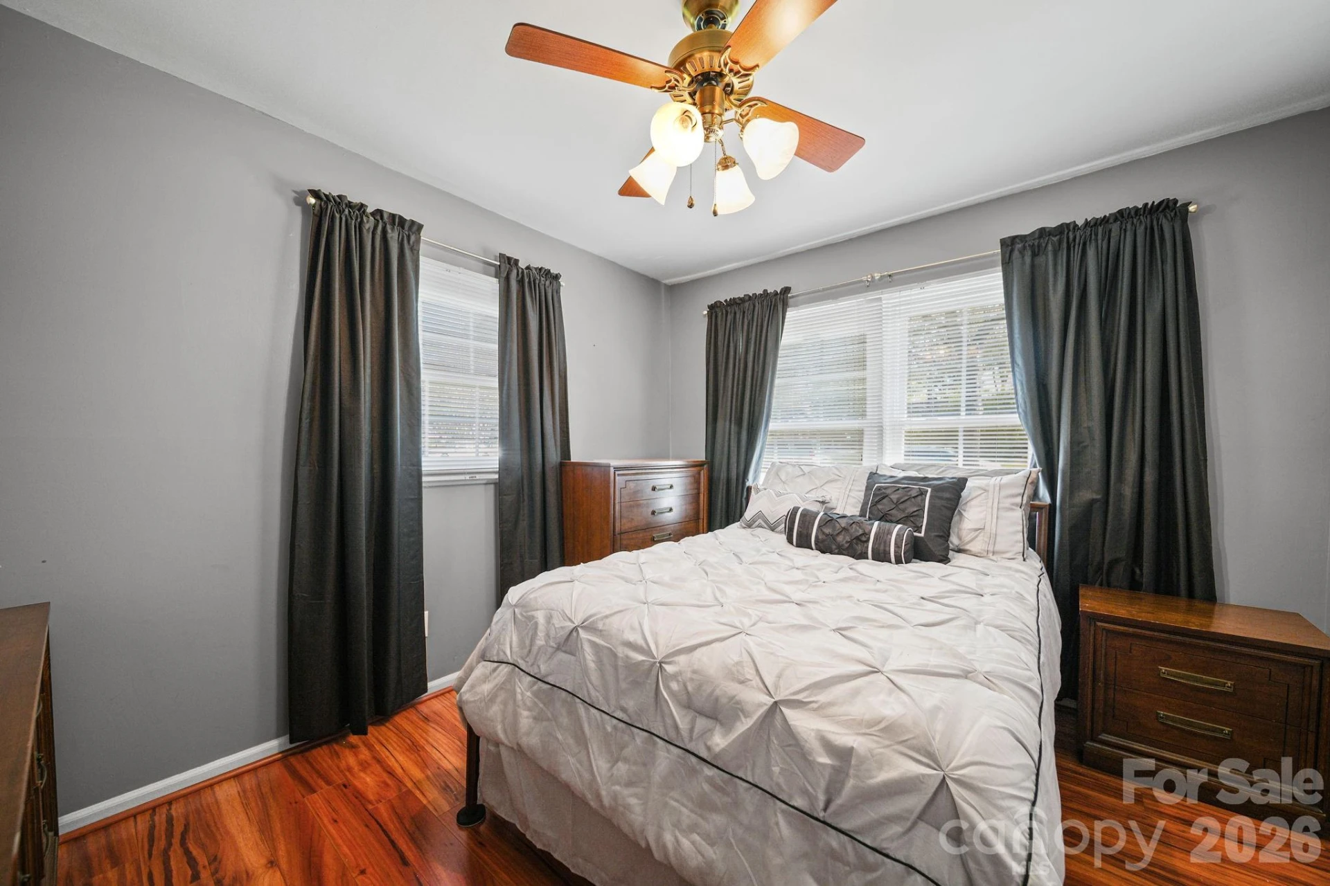 5715 Hillcrest Circle - Photo 9