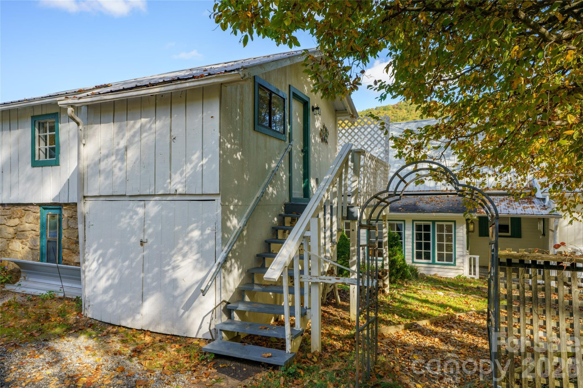 125 Timberline Drive - Photo 32