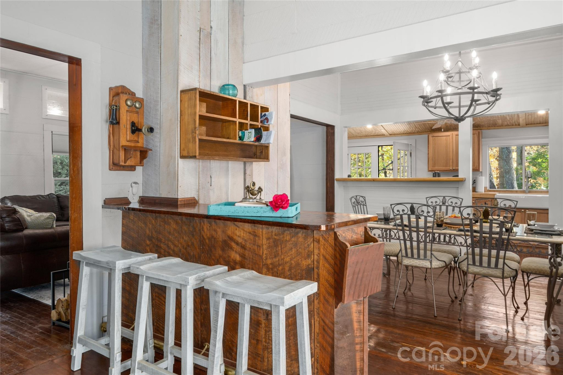 125 Timberline Drive - Photo 7