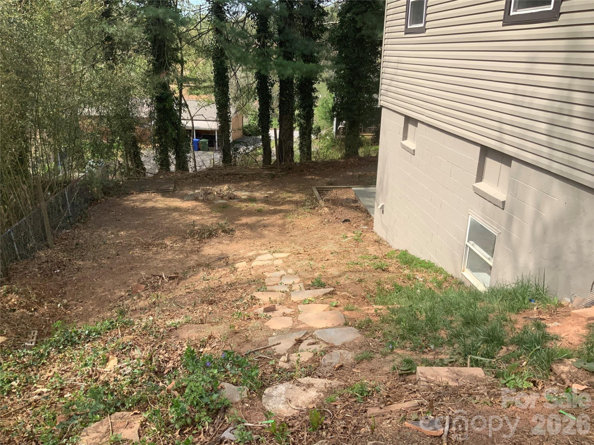 258 NEW LEICESTER Highway - Photo 36