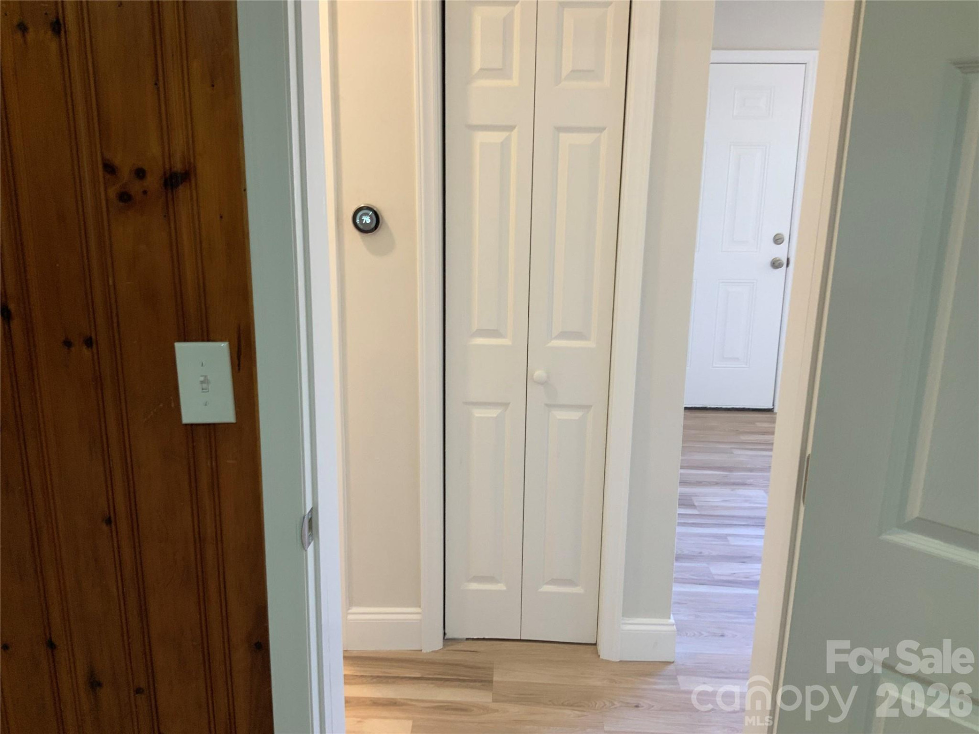 258 NEW LEICESTER Highway - Photo 9