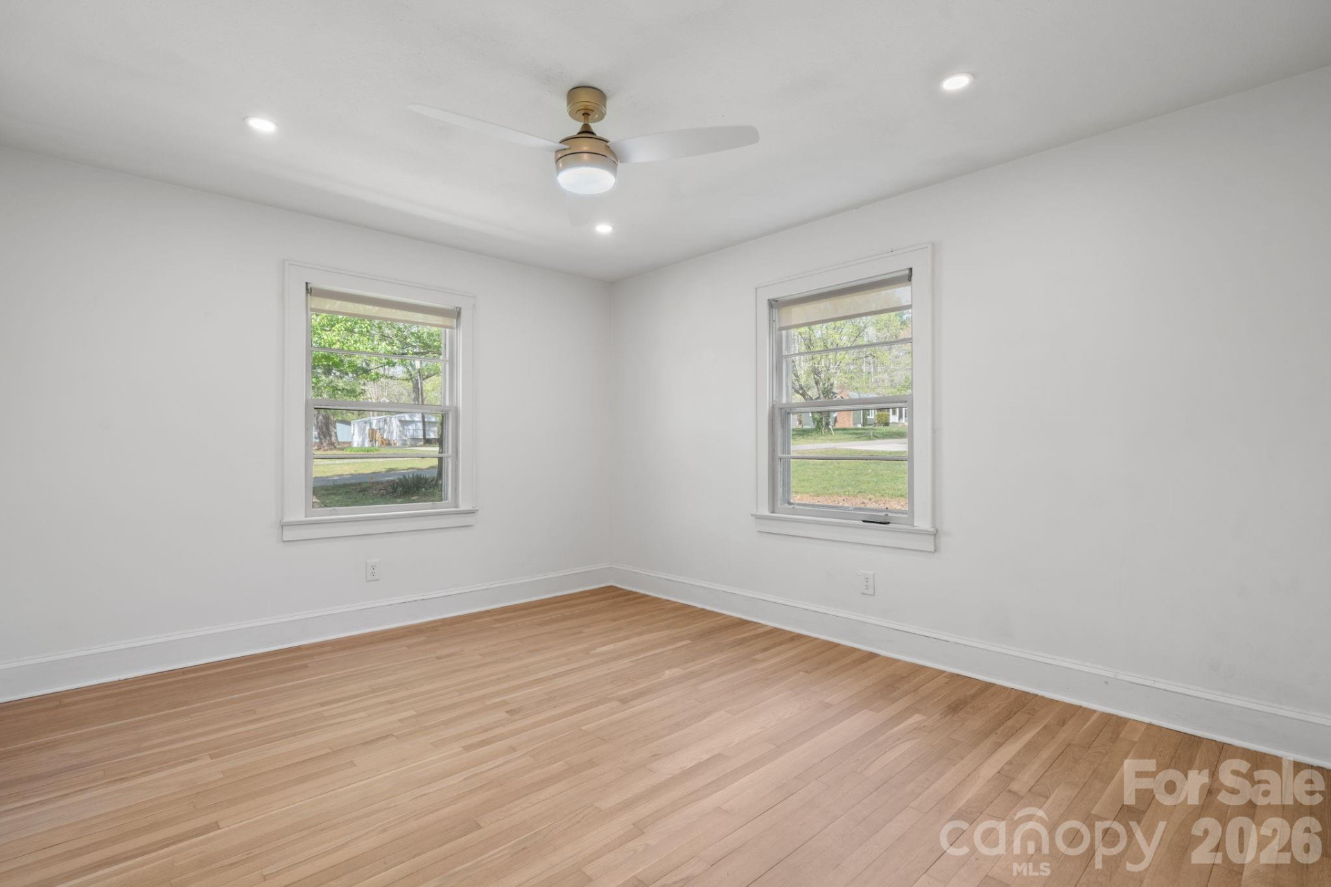 212 Glendale Street - Photo 10
