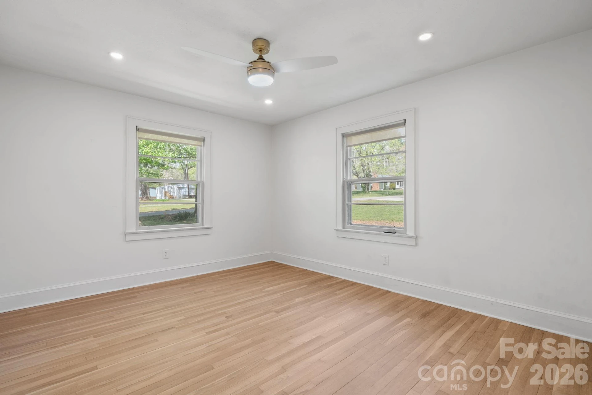 212 Glendale Street - Photo 10