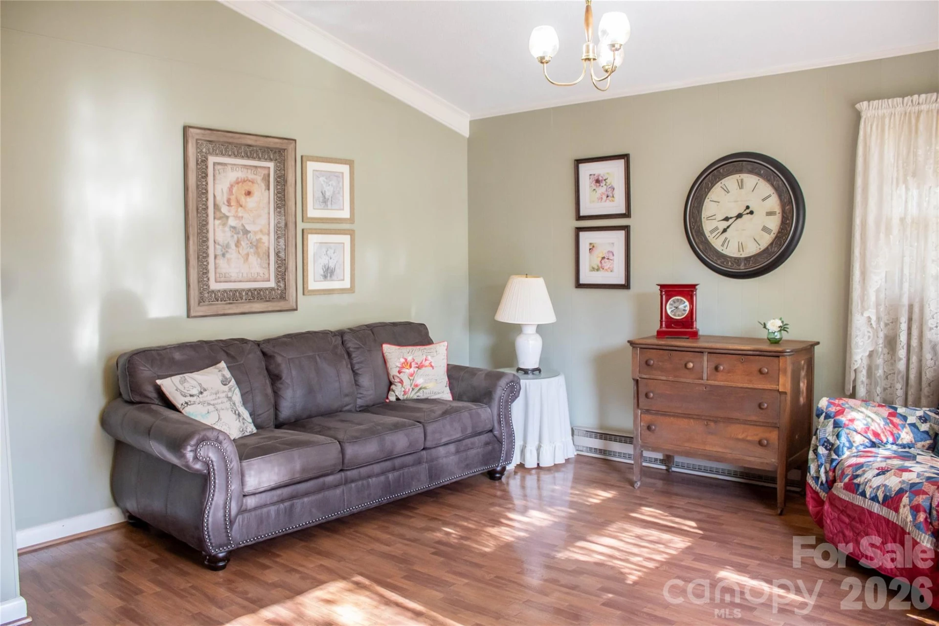 104 Buena Vista Drive - Photo 2