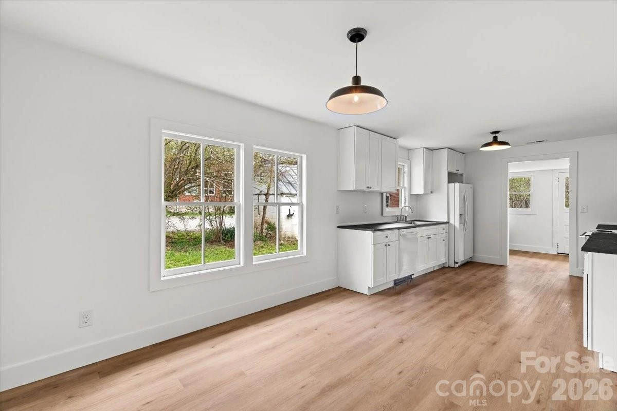 1623 Barnardsville Highway - Photo 15