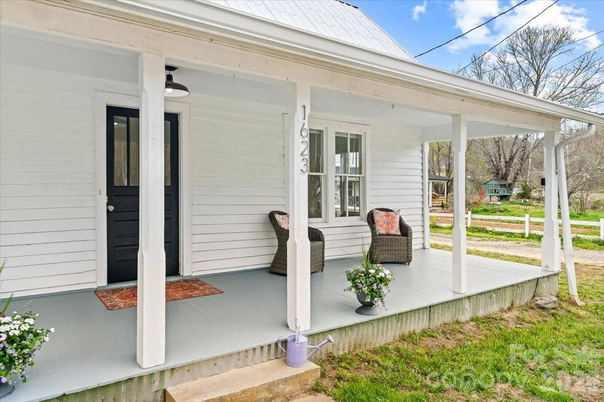 1623 Barnardsville Highway - Photo 3
