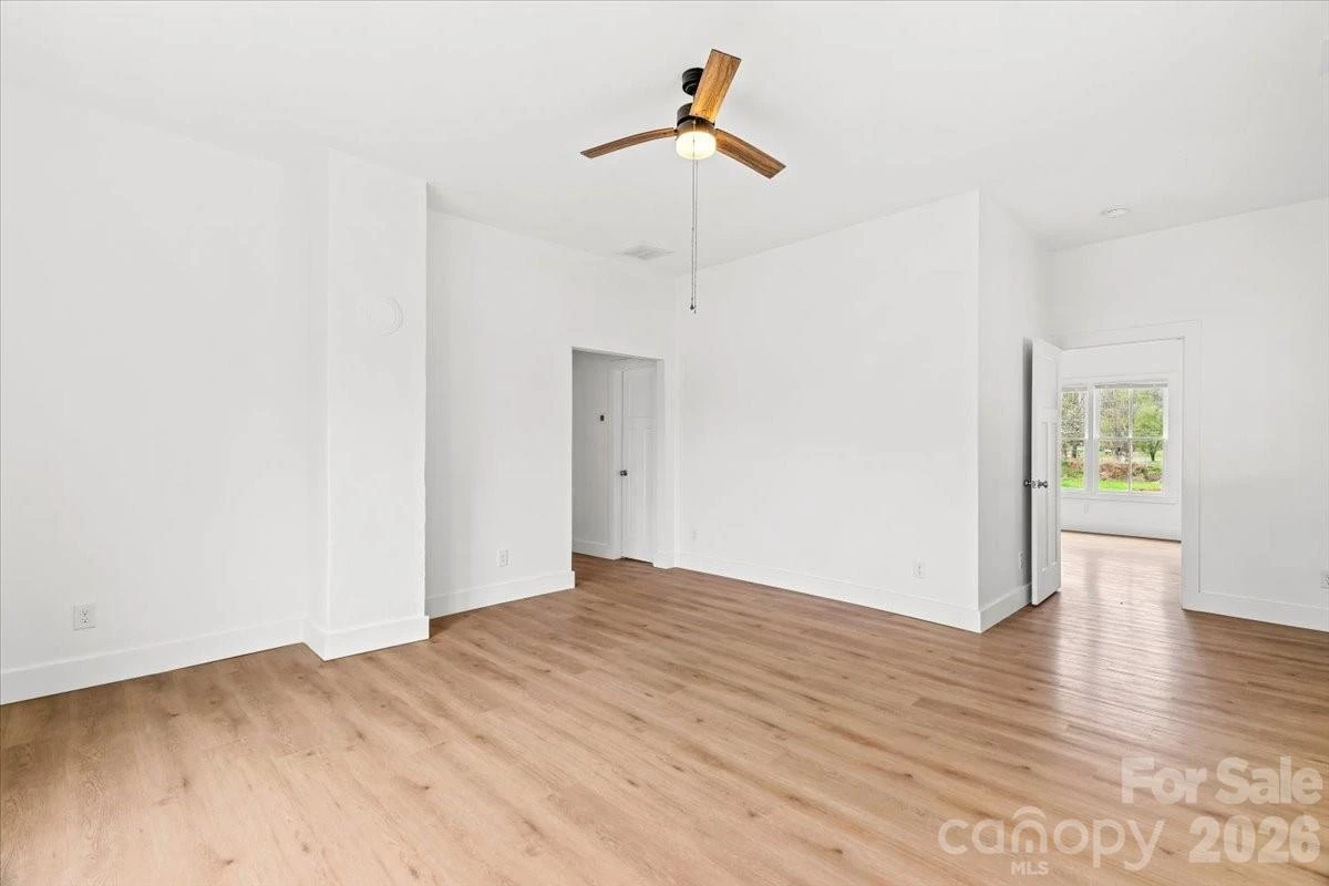 1623 Barnardsville Highway - Photo 7