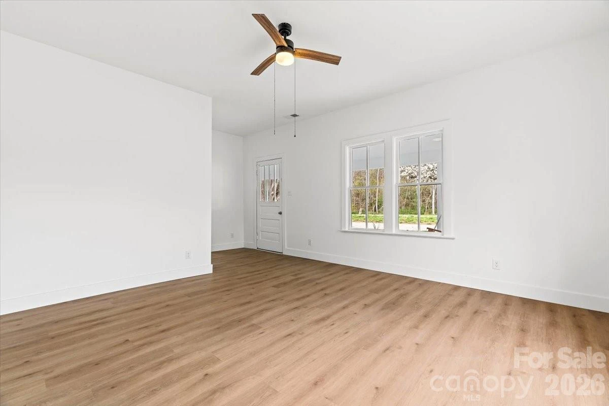 1623 Barnardsville Highway - Photo 8