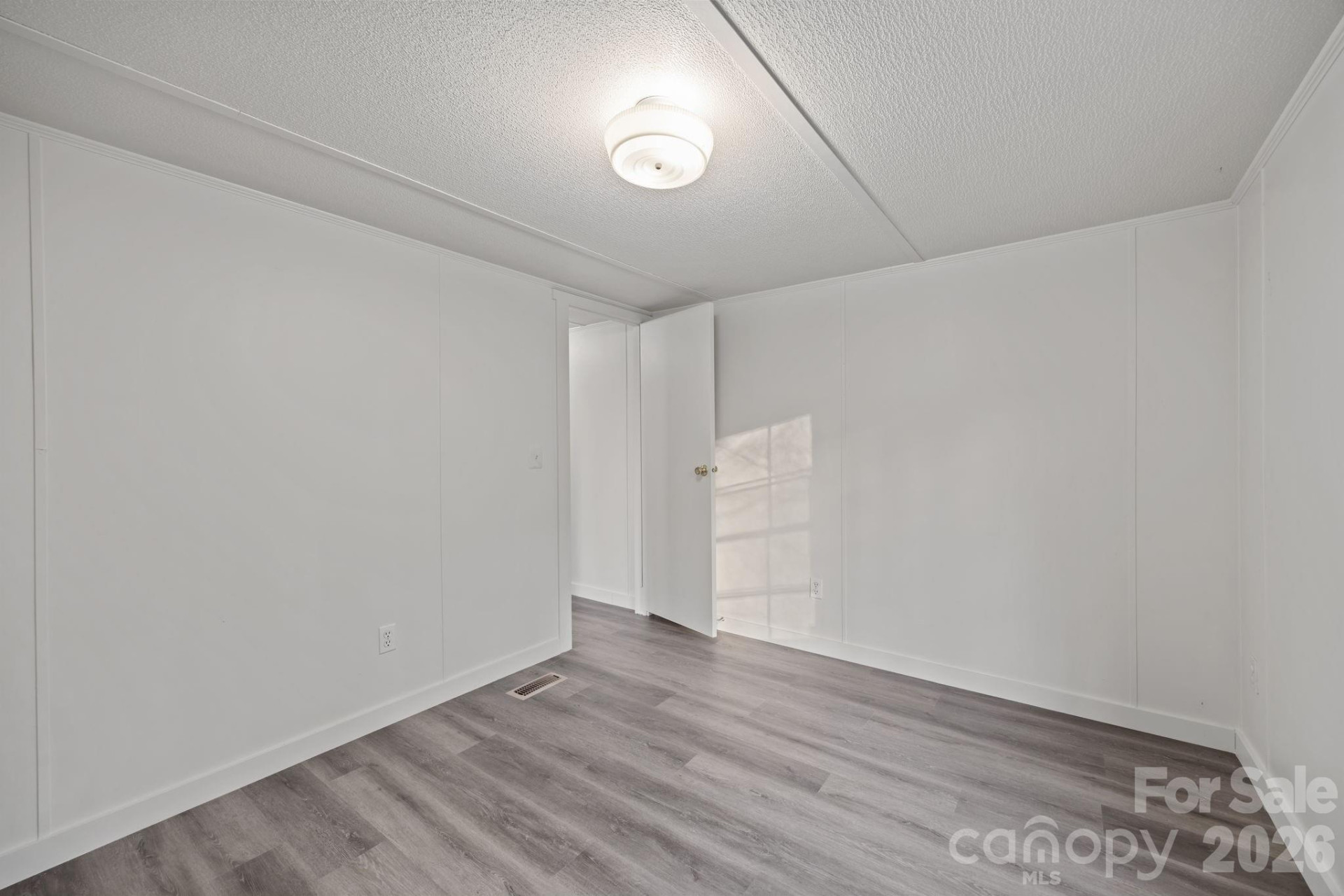 19 Kayce Drive - Photo 10