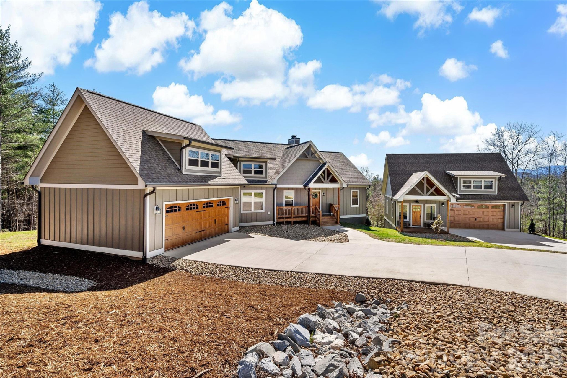 207 Lake Crest Drive #11 - Photo 3