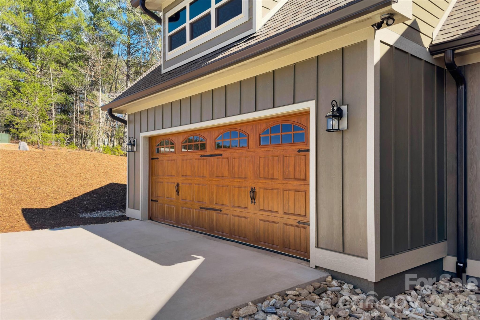 207 Lake Crest Drive #11 - Photo 4