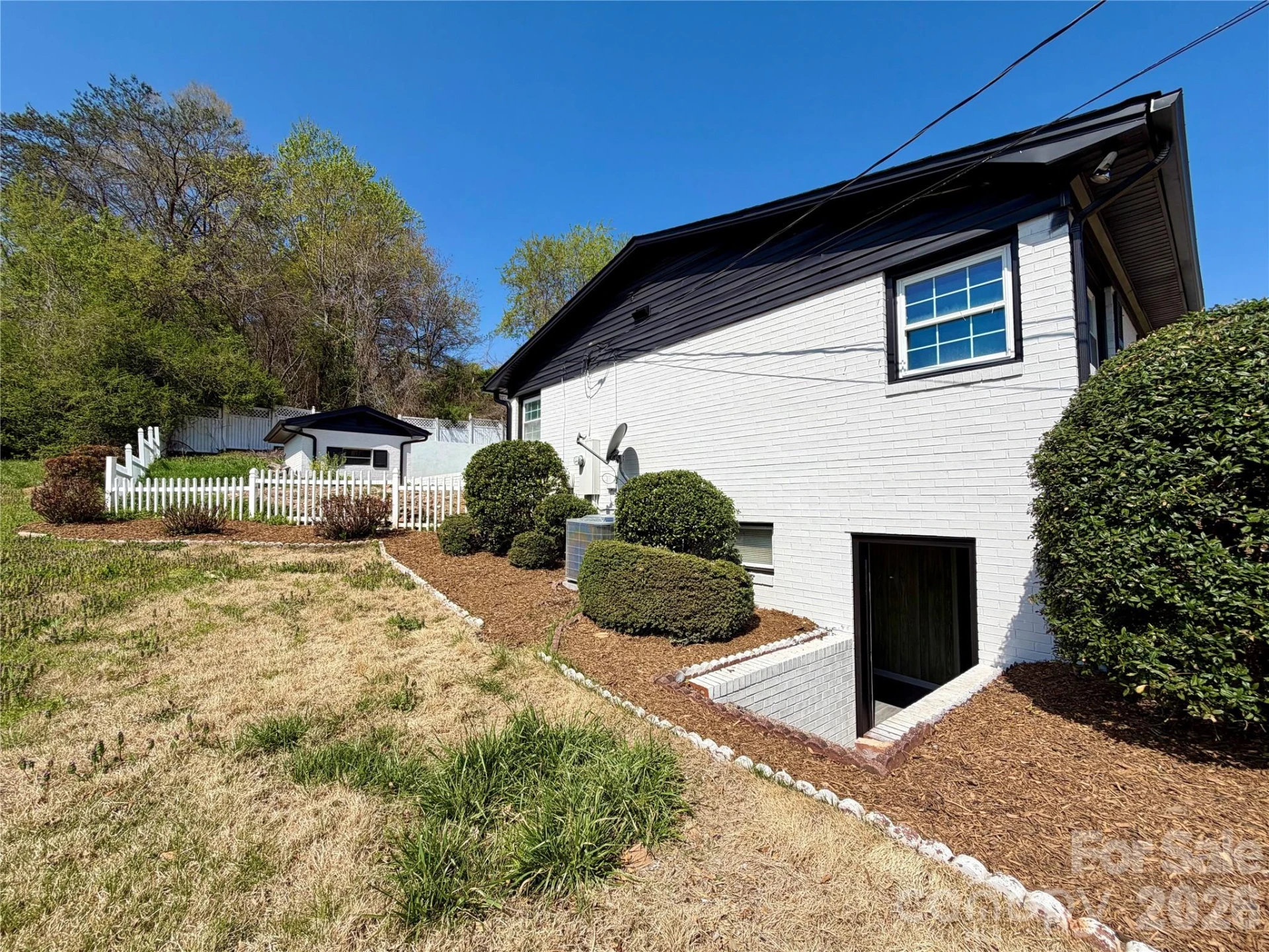 202 WOODWARD Avenue - Photo 17