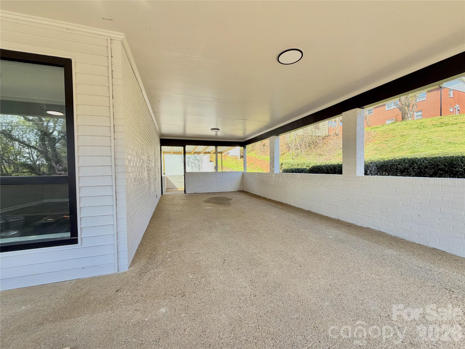 202 WOODWARD Avenue - Photo 3