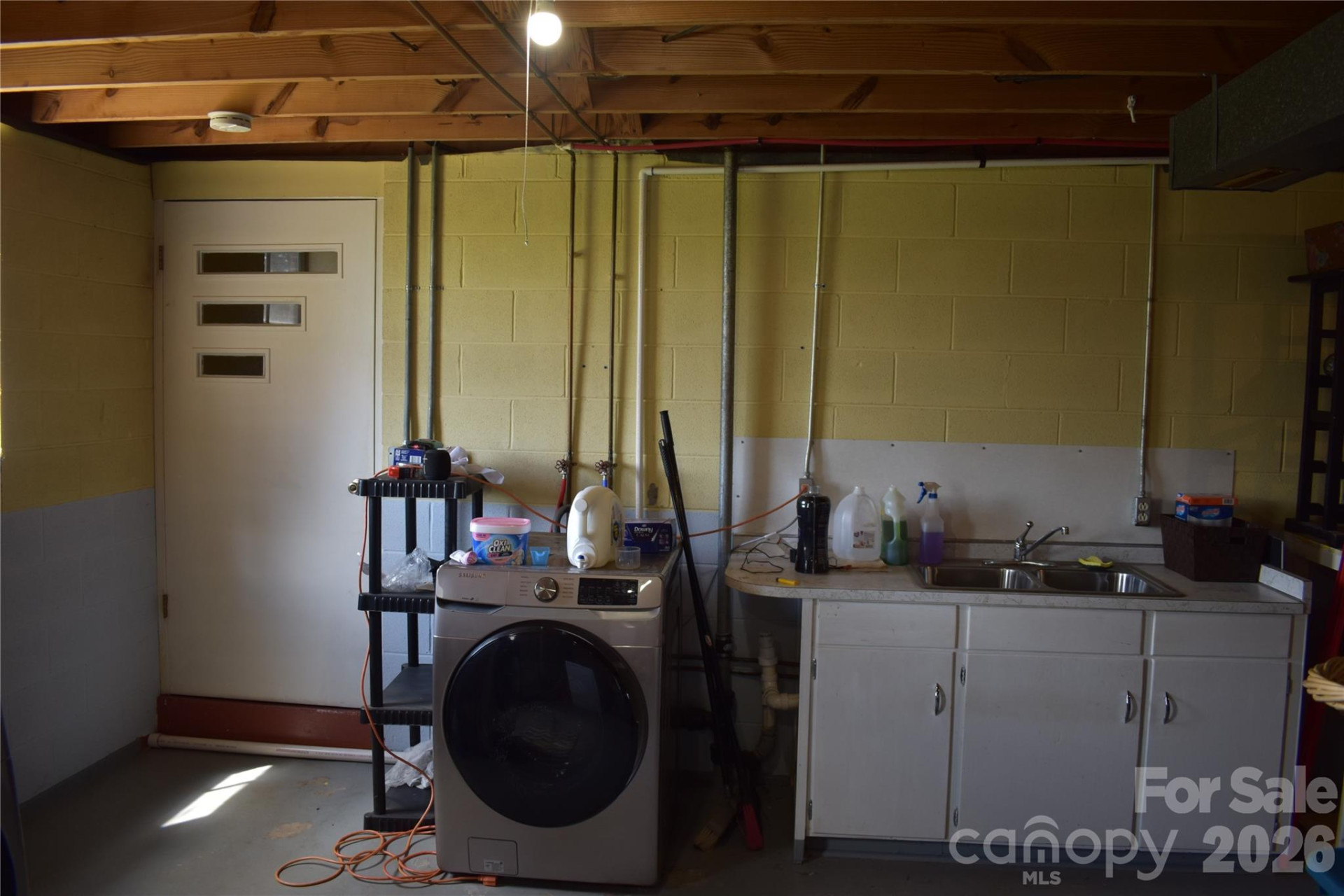 103 Regina Drive - Photo 16