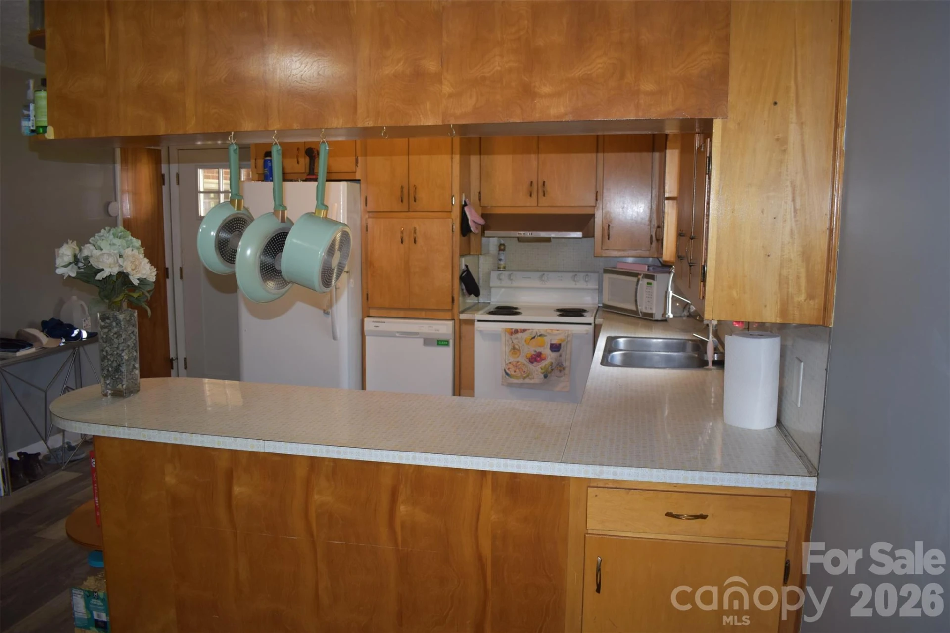 103 Regina Drive - Photo 48