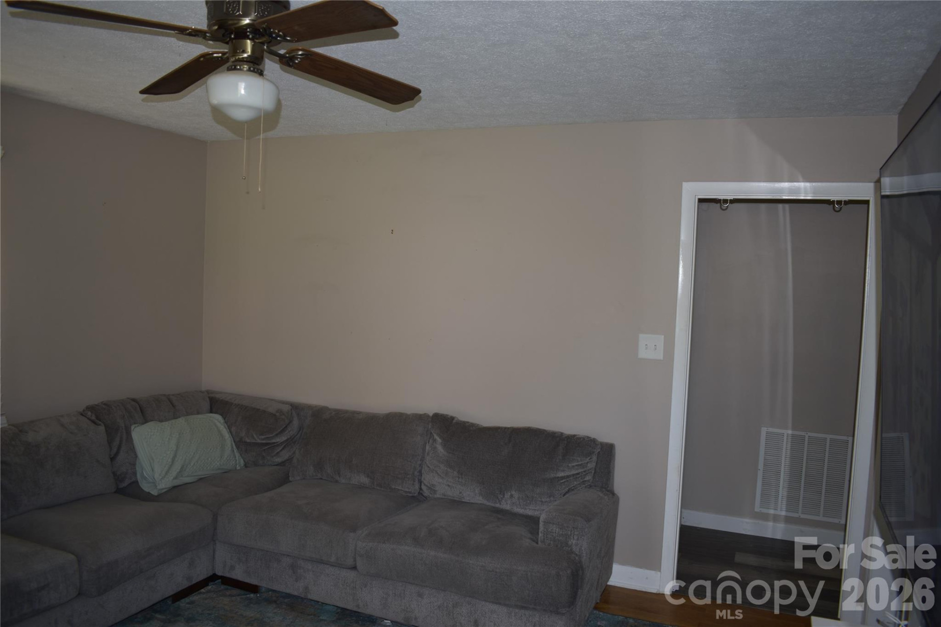 103 Regina Drive - Photo 42