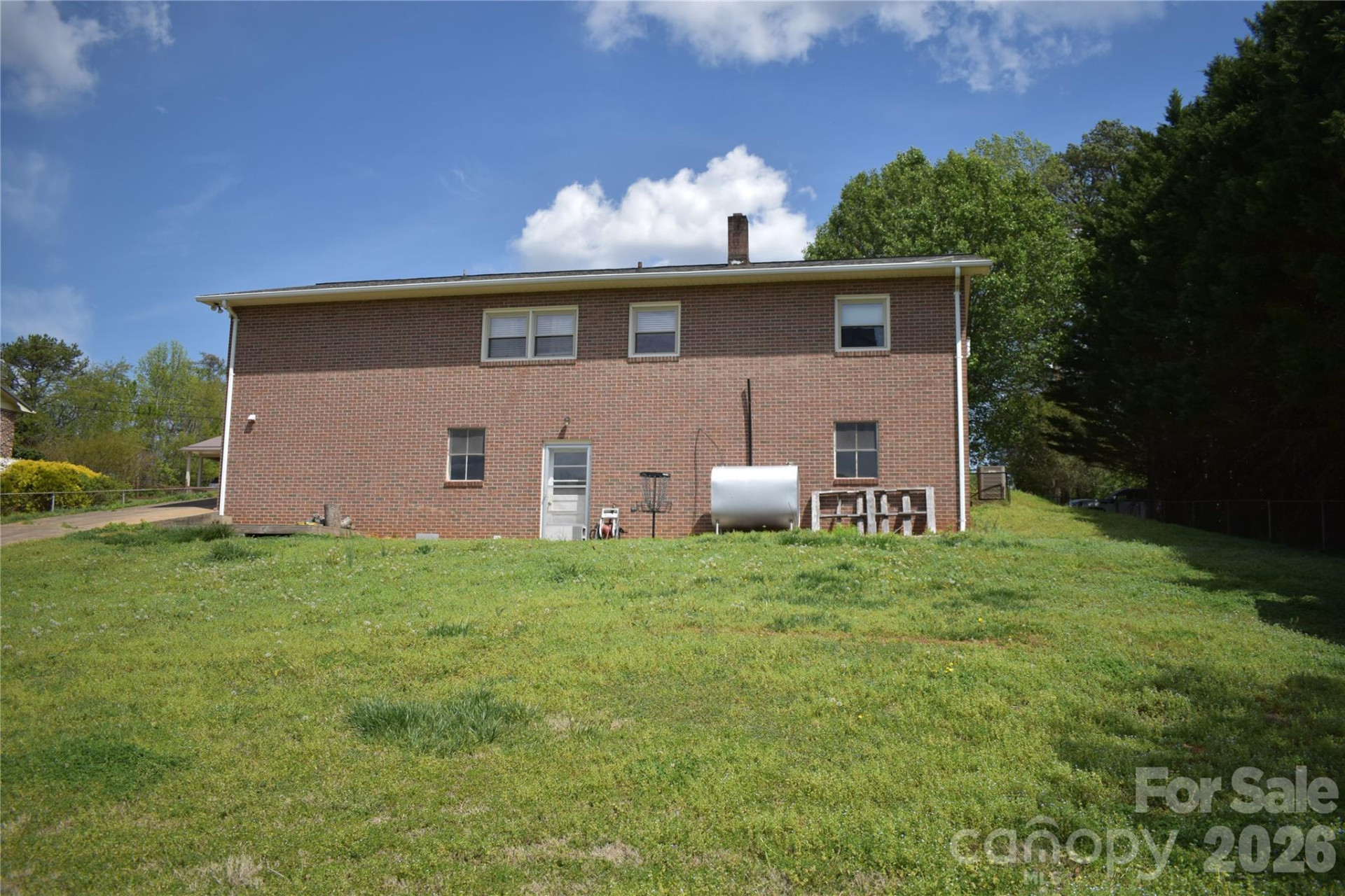 103 Regina Drive - Photo 7