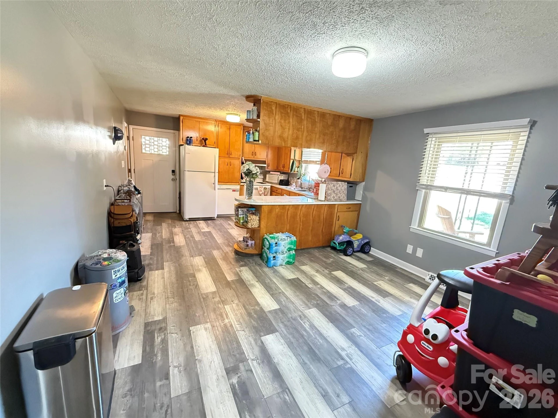 103 Regina Drive - Photo 12