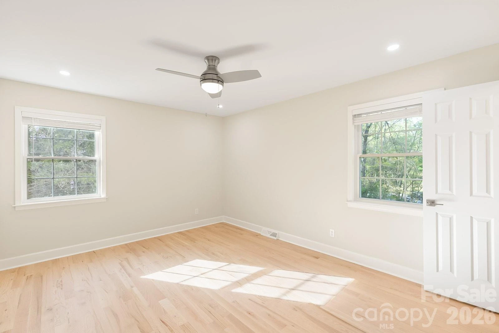 100 Chadmore Drive - Photo 10