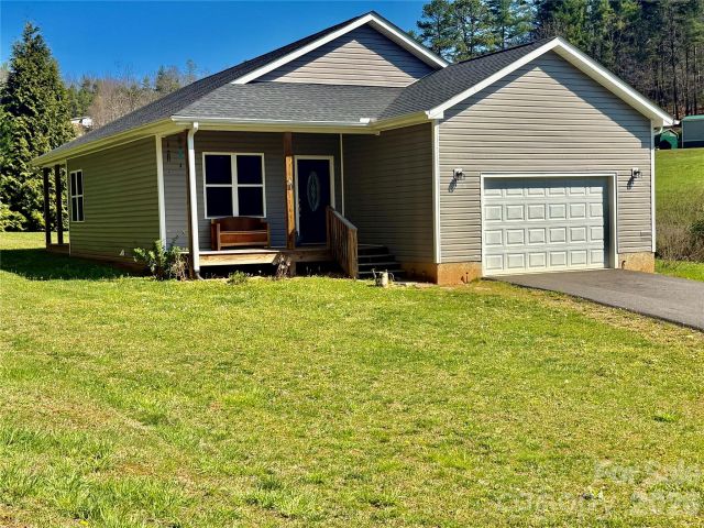 10 Scarlett Ridge Drive, Marshall, NC, 28753