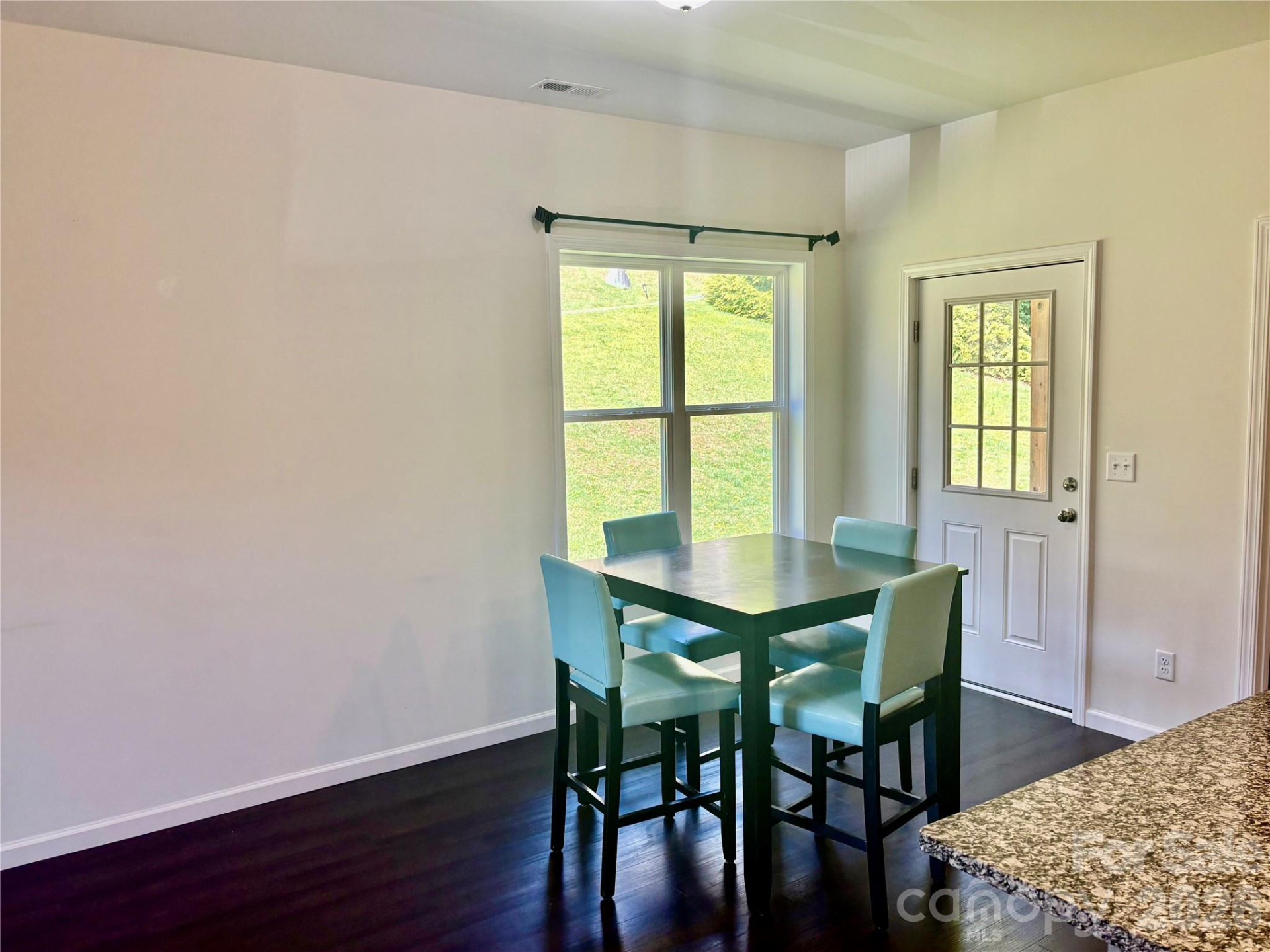 10 Scarlett Ridge Drive - Photo 8