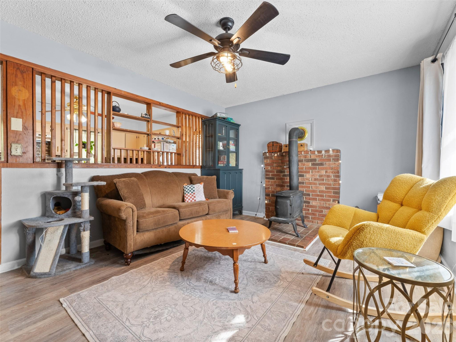 585 Peak Street - Photo 9