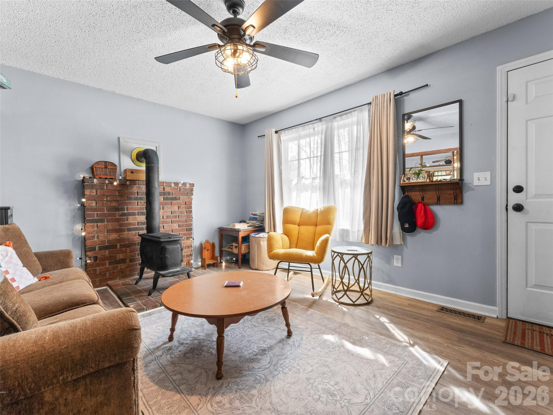 585 Peak Street - Photo 10