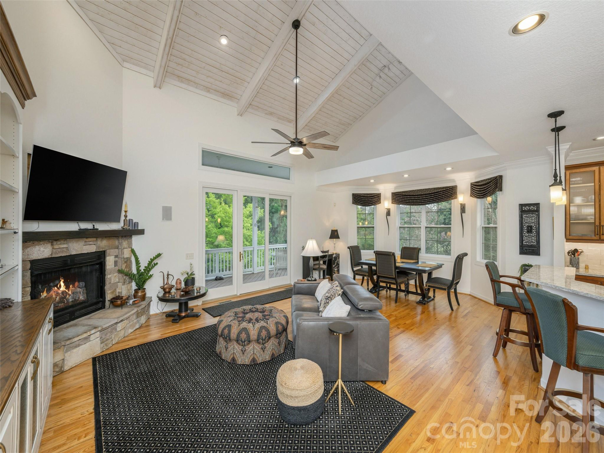 83 Towne Place Drive - Photo 5