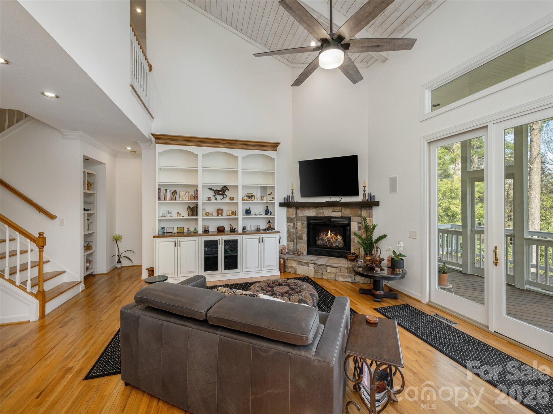 83 Towne Place Drive - Photo 9