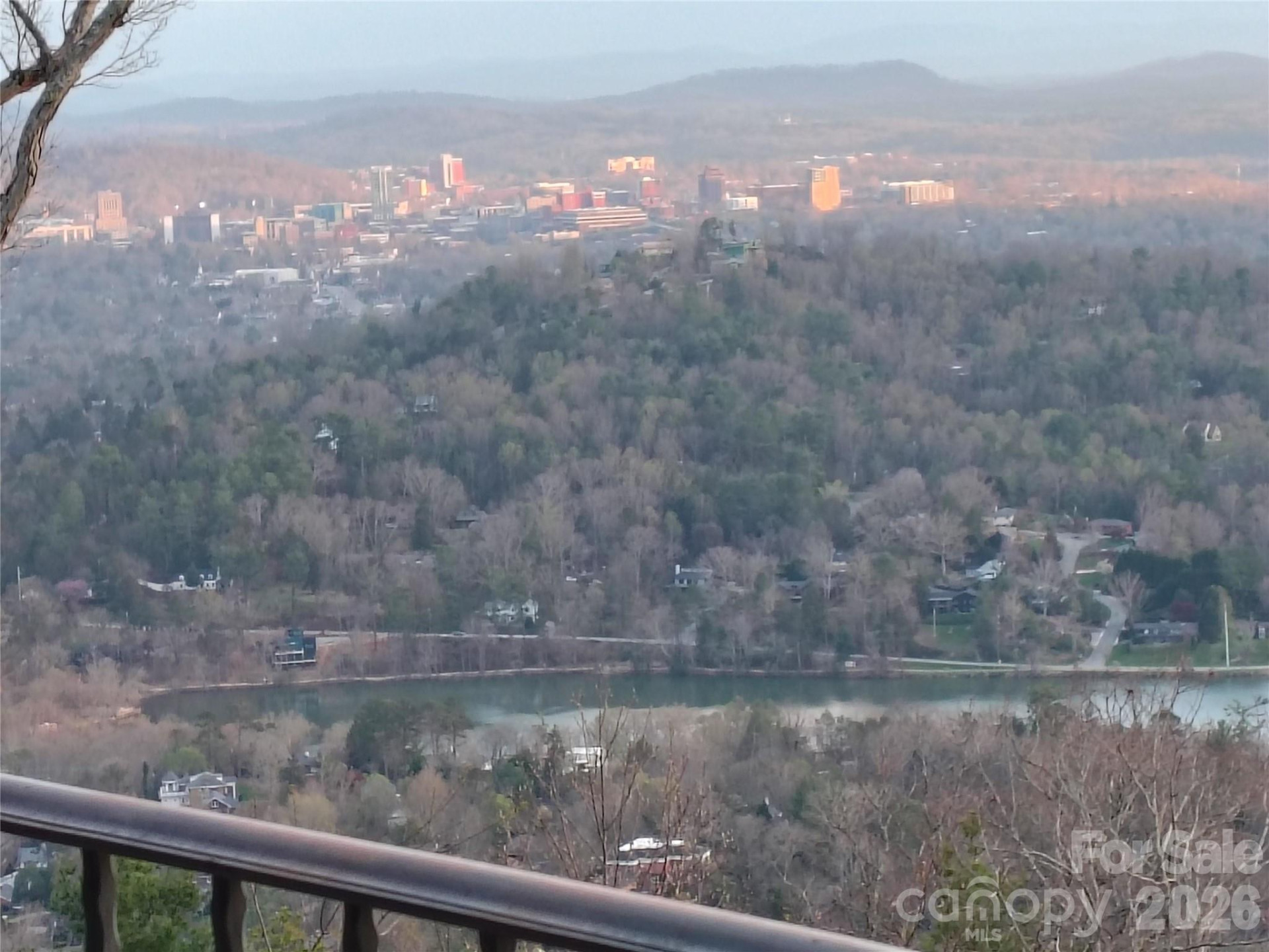 633 Altamont View - Photo 45