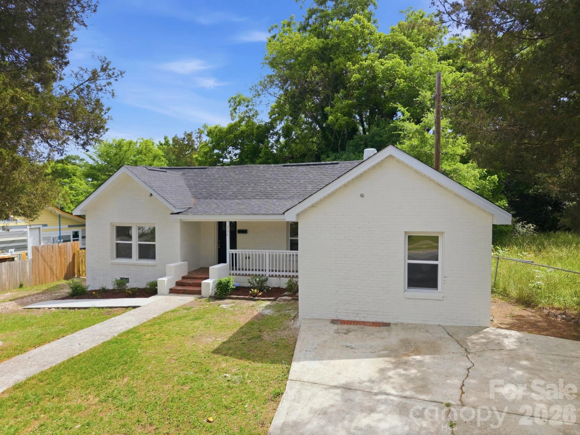 304 Ashford Street - Photo 23