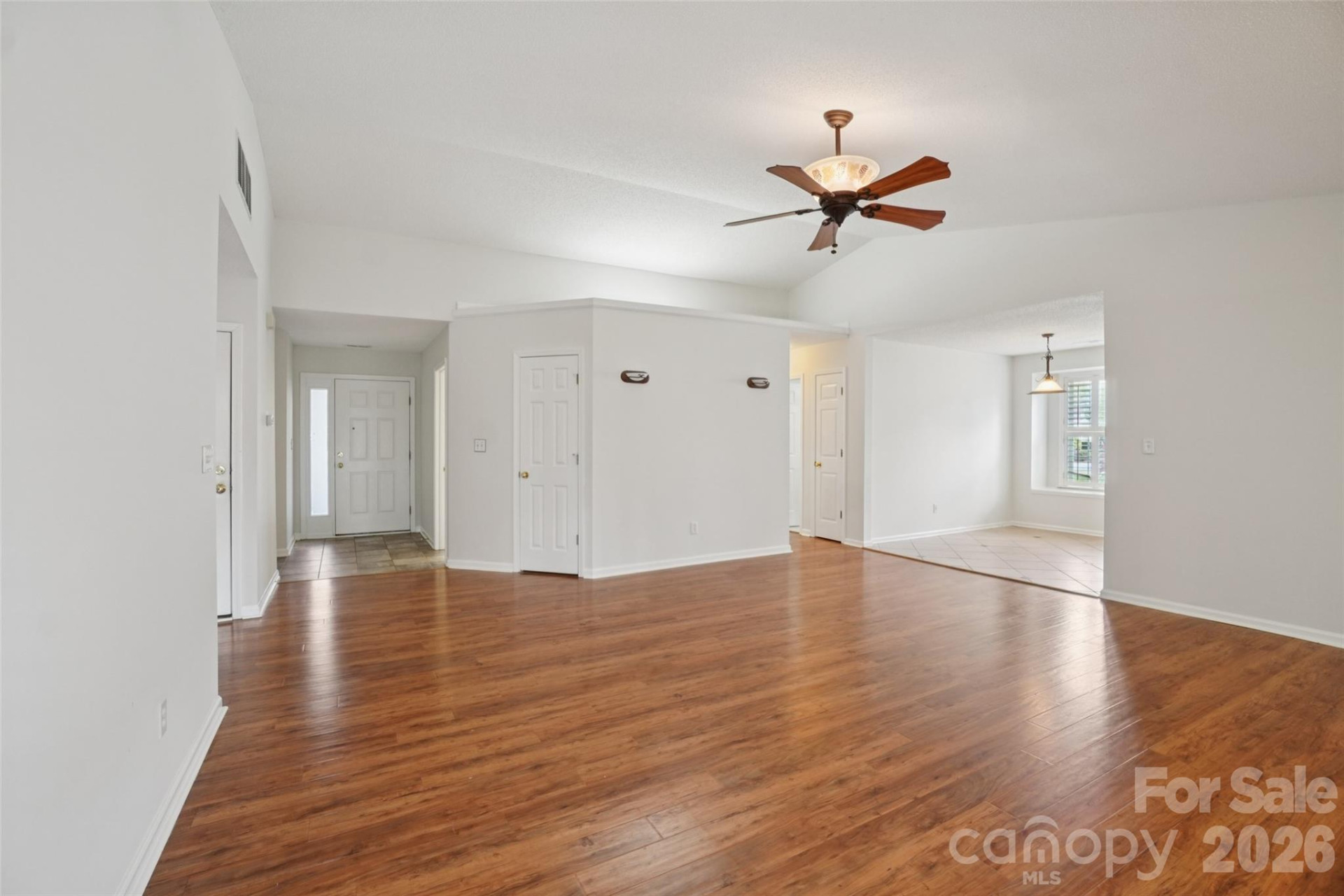 414 Glensprings Drive - Photo 14