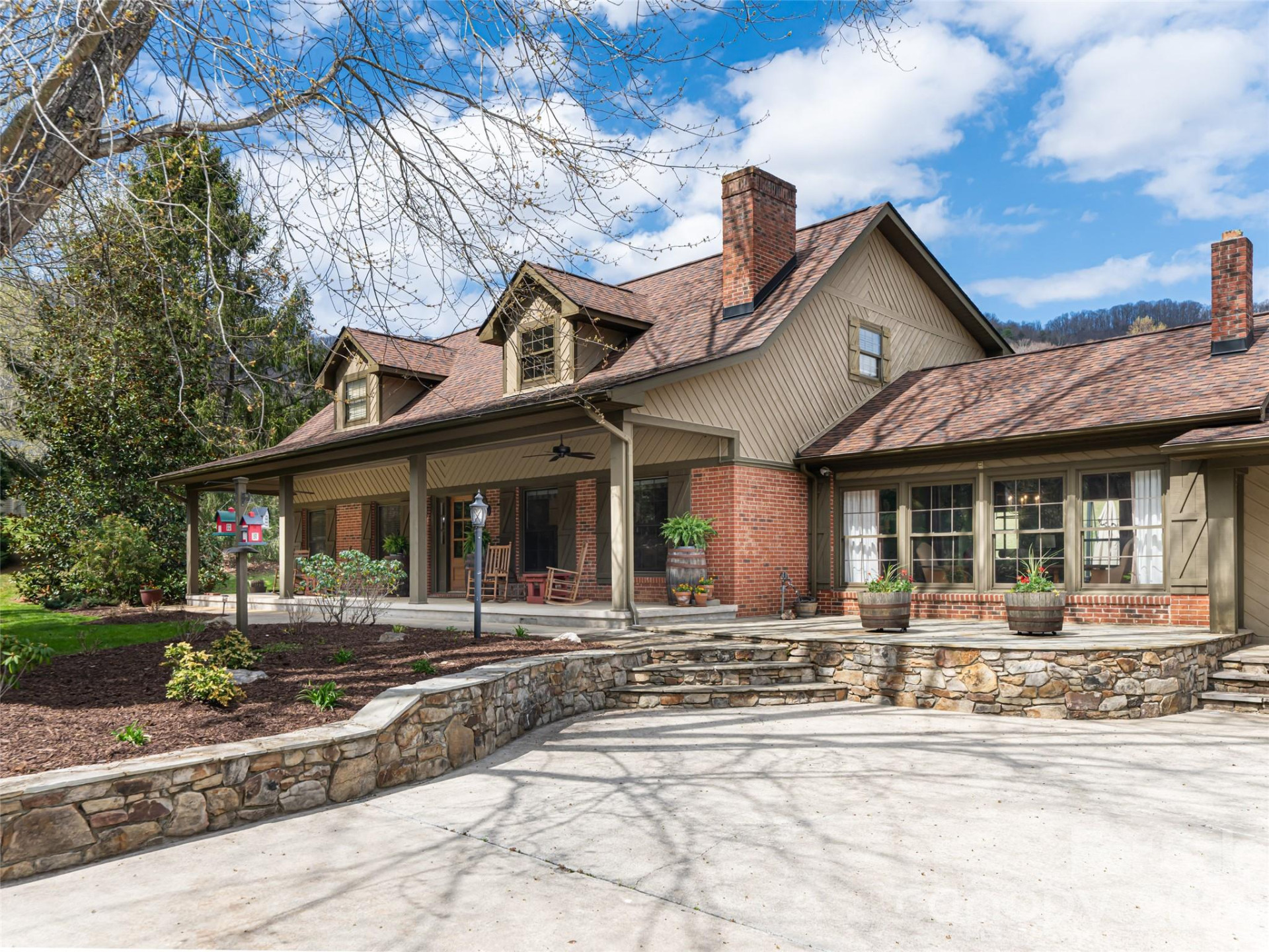 356 Curtis Creek Road - Photo 6